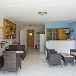 Apart Otel Yiannis Yard & 4*