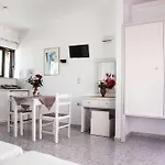 Yiannis Yard &