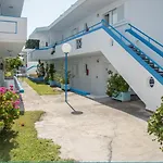 Yiannis Yard & Apart Otel 4*
