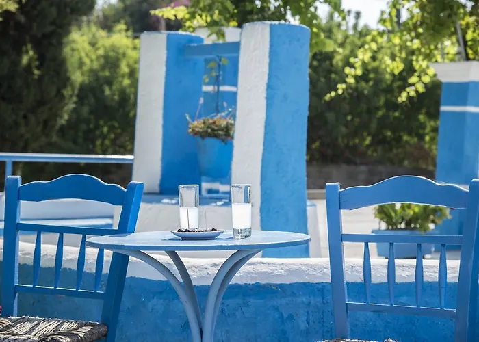 Hotel apartamentowy Yiannis Yard &