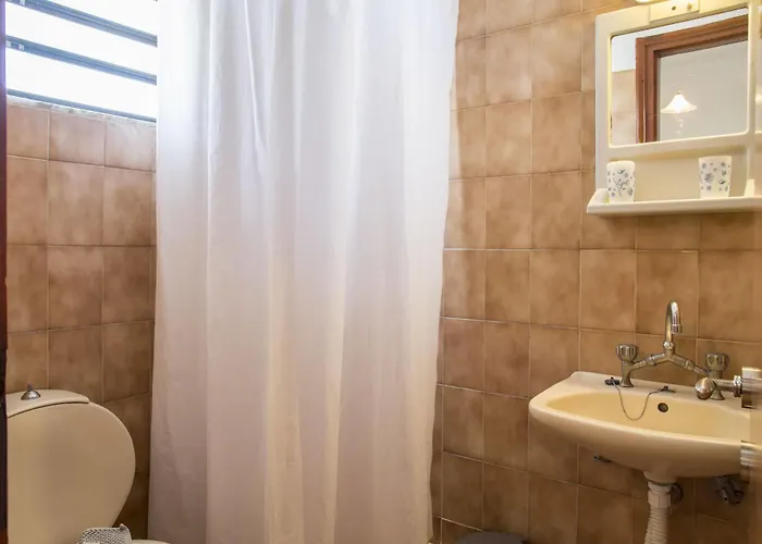 Hotel apartamentowy Yiannis Yard &