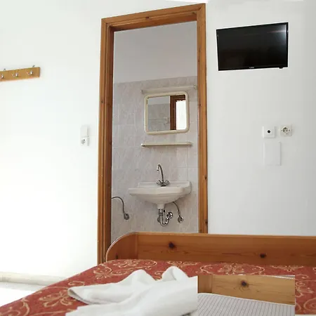 Yiannis Yard & Hotel de apartamente 4*