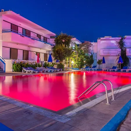 Lejlighedshotel Yiannis Yard &