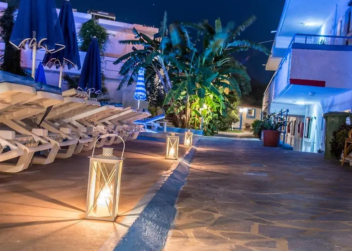 Yiannis Yard & شقة فندقية